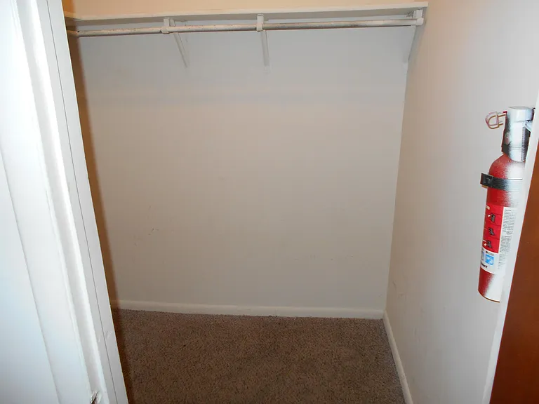 1417 E Tremont St #4 — Photo 11