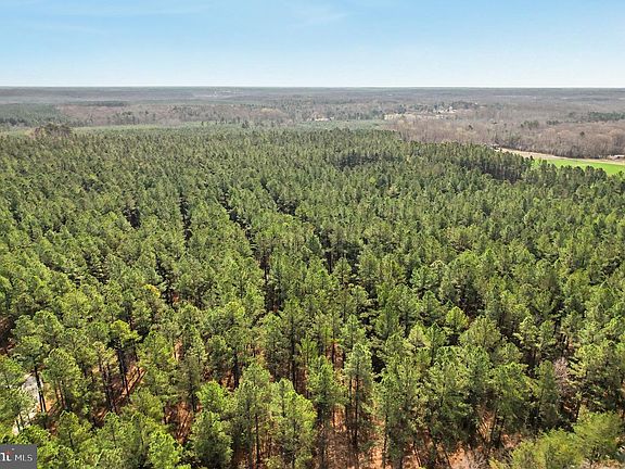 4th image of Carterss Gate