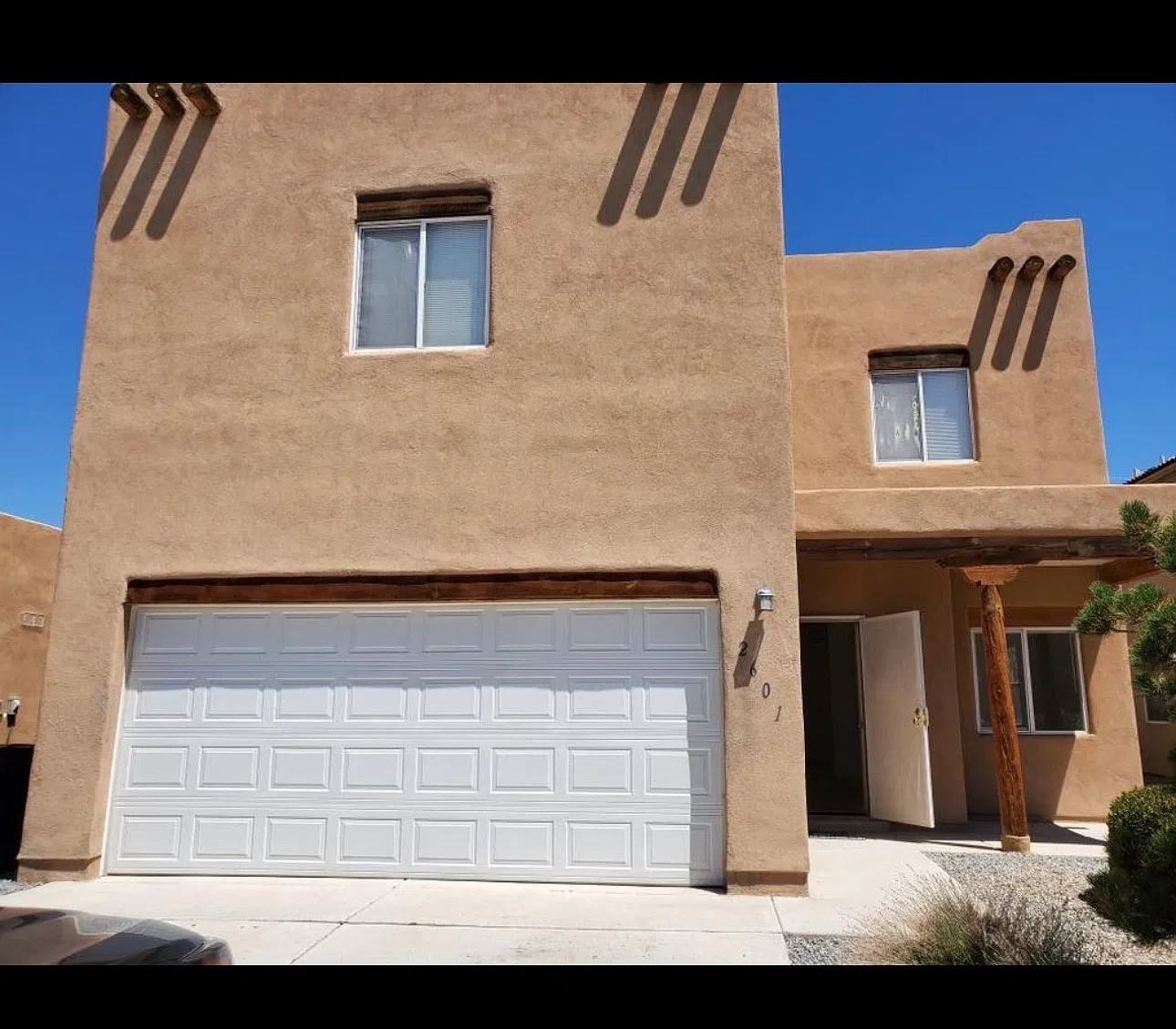4 bed, 2250 sqft, $2,300 — Photo 1