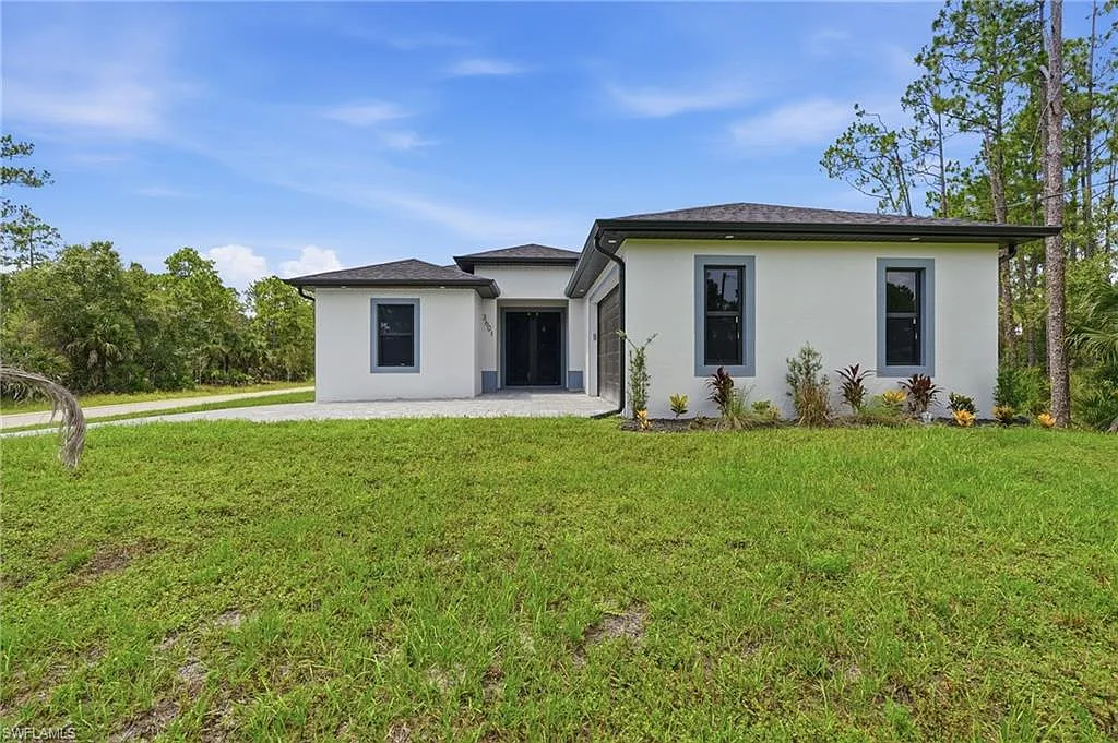 Lehigh Acres — Photo 2