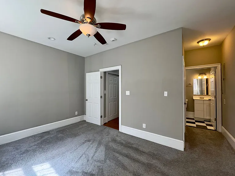 Apartment Units in Downtown, Baltimore, MD! — Photo 56