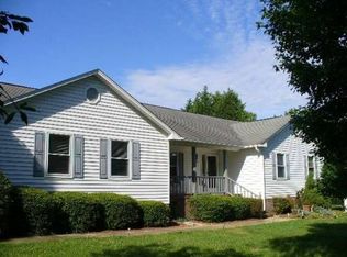 4017 White Level Rd, Mebane, NC 27302