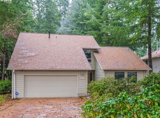 7520 SW Dunsmuir Ln, Beaverton, OR