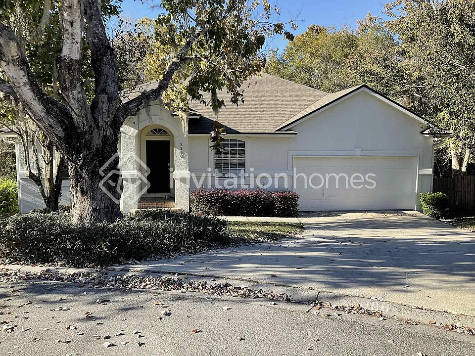 3108 Hickory Glen Dr