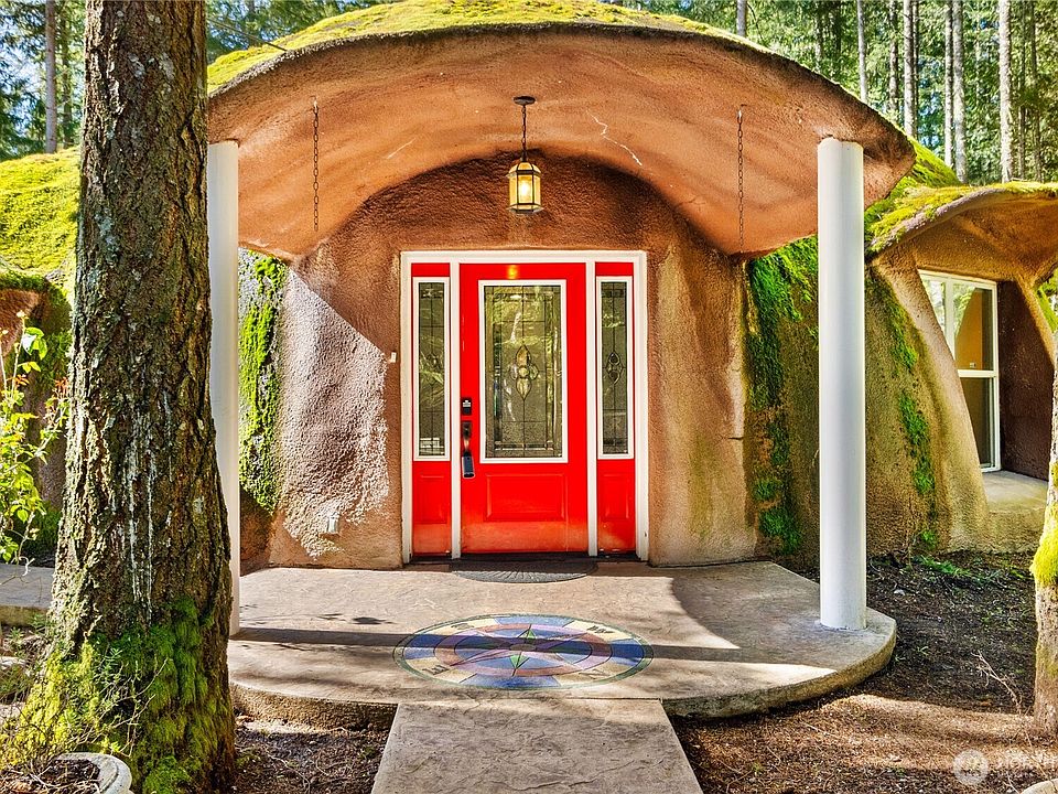 ぽんず　House on the hill 18807 Bald Hill Road SE, Yelm, WA 98597 | Zillow