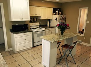3233 Mary St, Pittsburgh, PA 15203