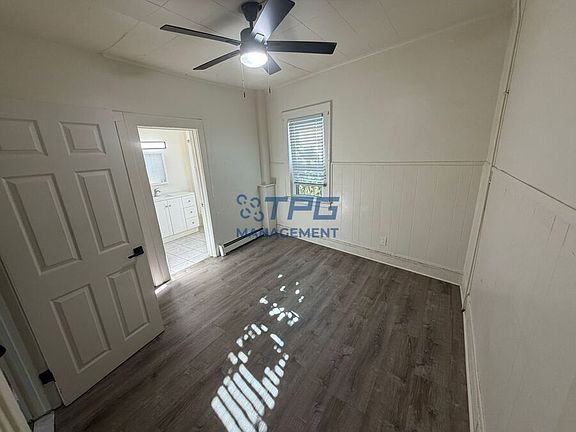 2nd image of 6 Oswald Pl APT 2