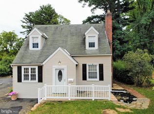 525 S York Rd, Hatboro, PA 19040