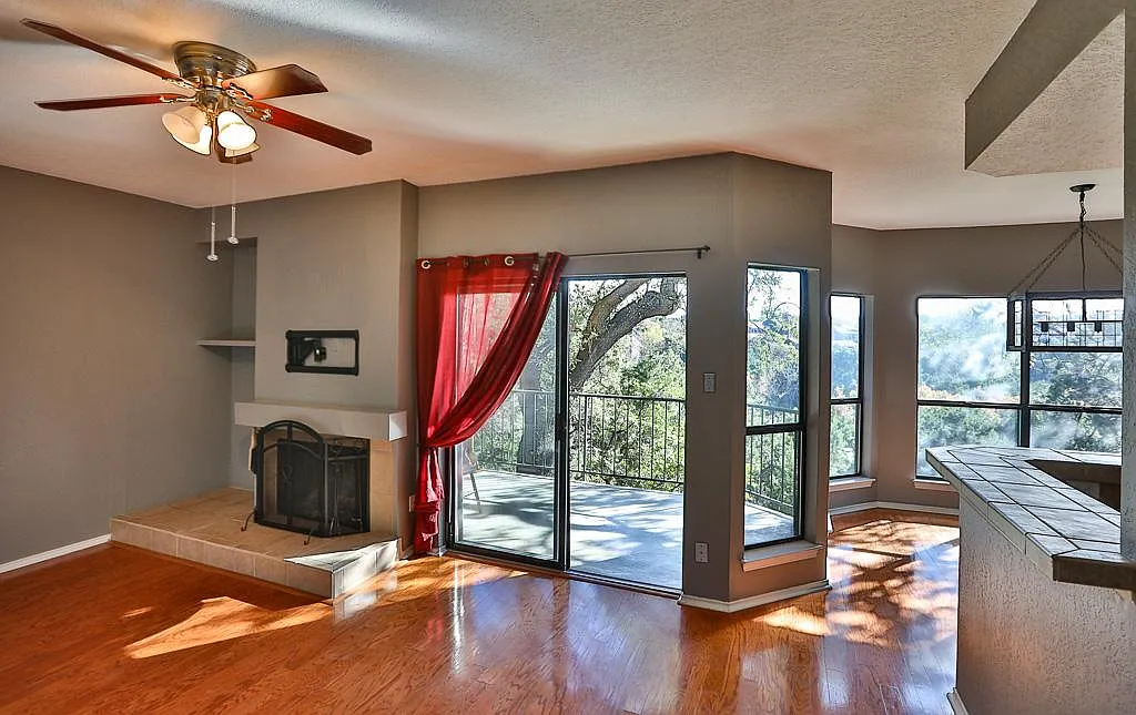 Photo 1 of 24 - 4711 Spicewood Springs Rd #182 - Austin, TX Primary Photo - 4711 Spicewood Springs Rd #182