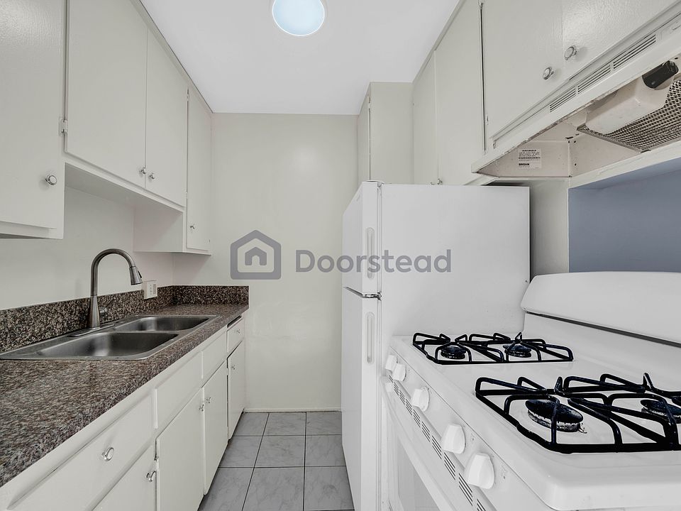 1st image of 3766 S Canfield Ave APT 1
