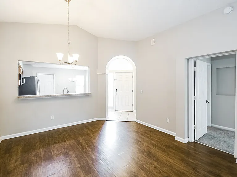 1523 Slash Pine Ct — Photo 6
