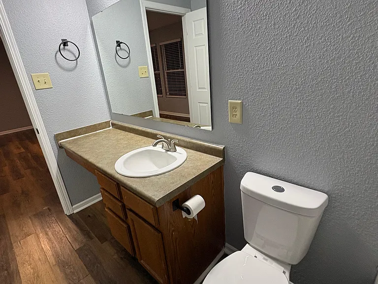 4134 Apple Creek Dr — Photo 4