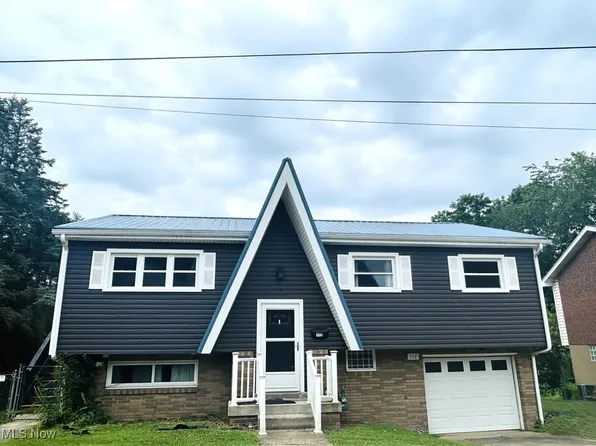 112 Cloma Cir, Weirton, WV 26062