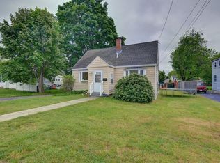 30 Gould St, Melrose, MA 02176