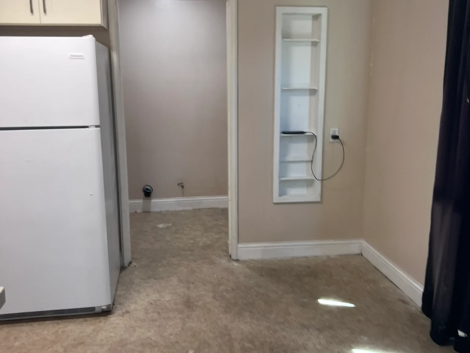 2 bed, 800 sqft, $2,450 — Photo 2