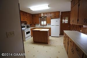 3rd image of 406 E 8th St