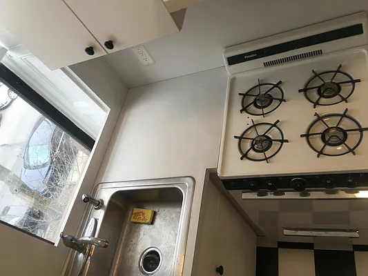 Rented by American Way Real Estate Inc | media 24