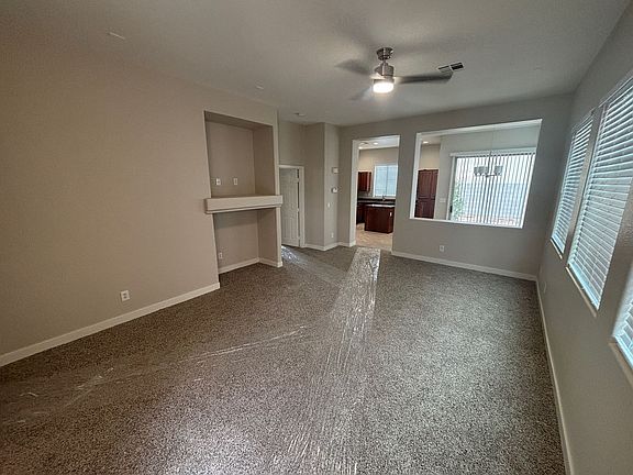 3rd image of 9025 Townbridge Ave