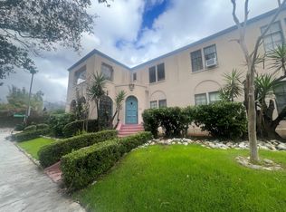 594 S Oakland Ave, Pasadena, CA 91106