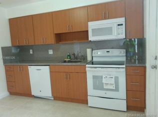 105 NE 2nd Ter, Hallandale, FL 33009