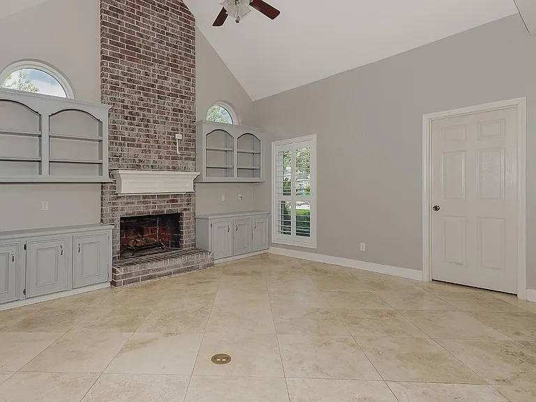 2 Silverstrand Pl — Photo 13