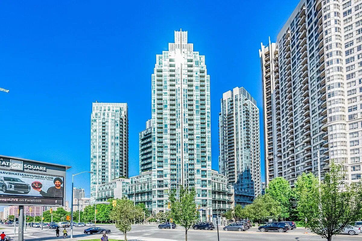City Gate Condos — Photo 1