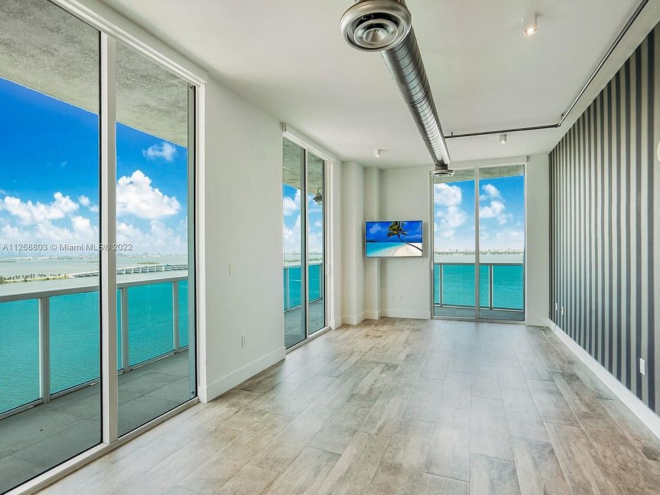 1st image of 700 NE 25th St APT 1803