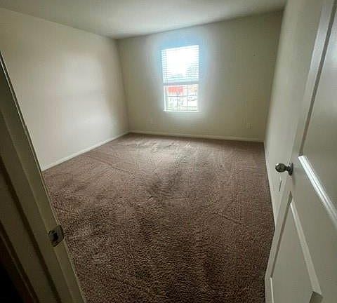 4th image of 545 Bains St