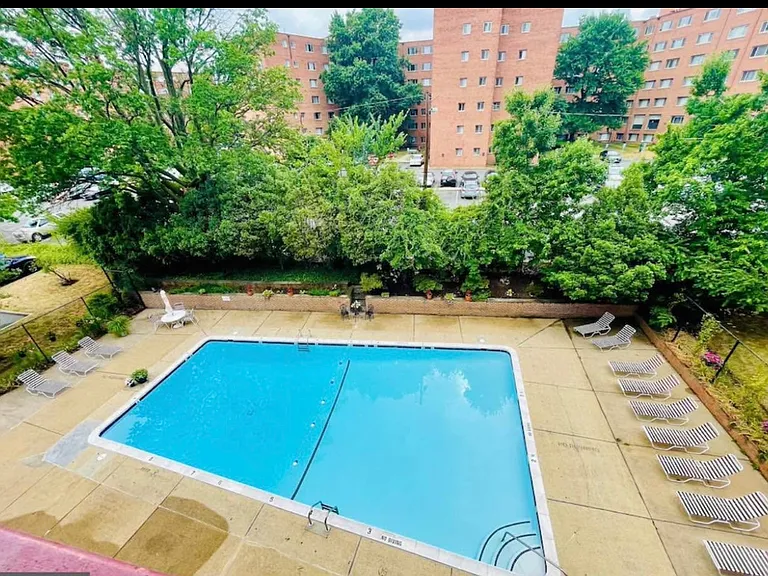 1830 Columbia Pike #602 — Photo 21