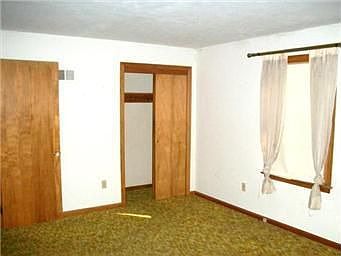 3rd image of 2614 N 48th Ter