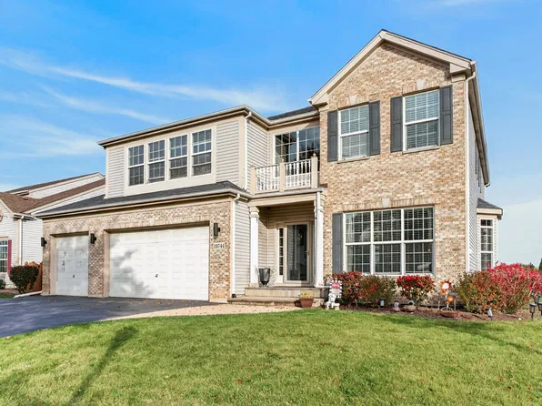10744 Wheatlands Way, Huntley, IL 60142