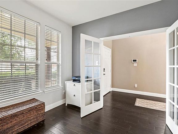 5th image of 1333 Constance Dr