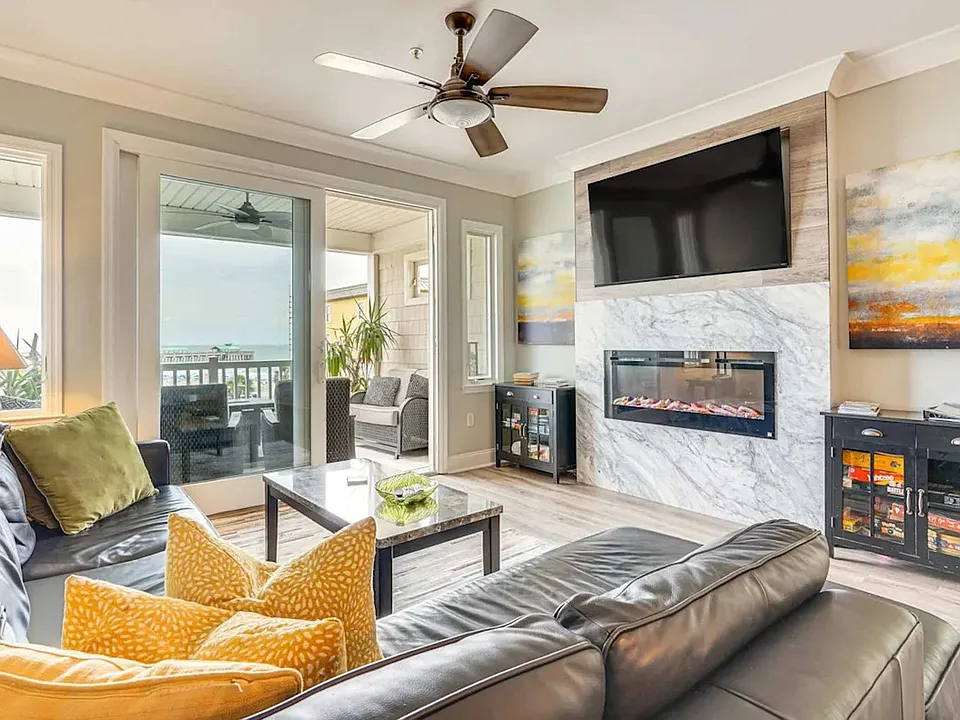 114 W Arctic Ave #ID1579115P