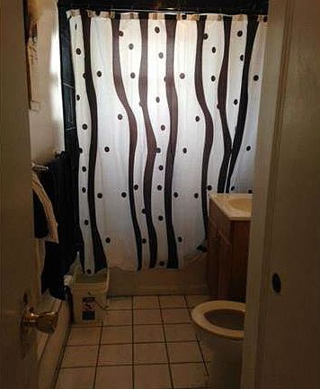 1019_duplex bathroom