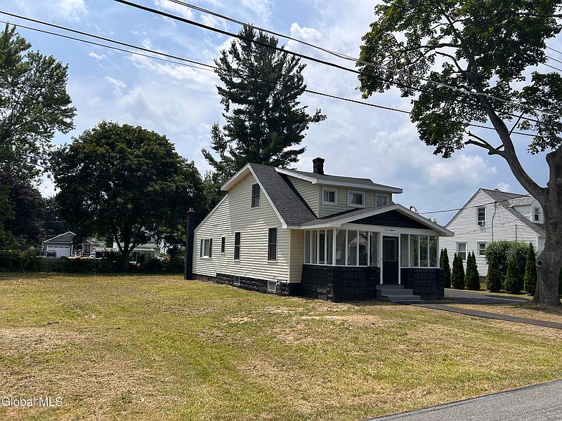 3rd image of 515 Orlinda Ave