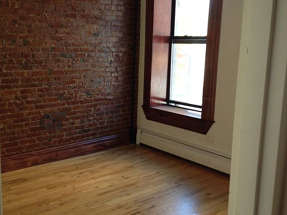 5th image of 2041 1st Ave APT 2
