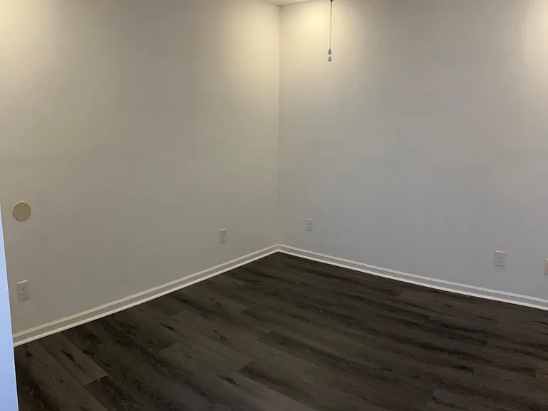 1109 S 23rd St #1R — Photo 16