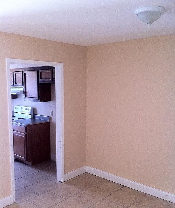 2nd image of 8125 Skysail Ave