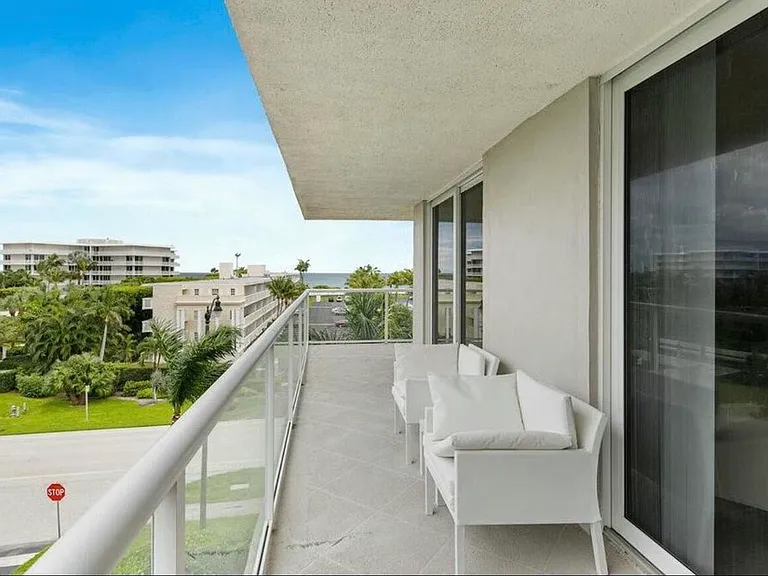 2560 S Ocean Blvd #518 — Photo 18