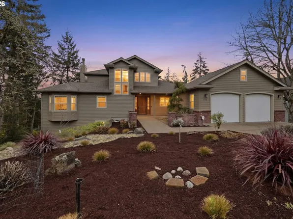 453 Dellwood Dr, Eugene, OR 97405