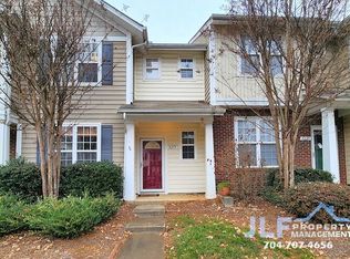 8219 Chaceview Ct, Charlotte, NC 28269