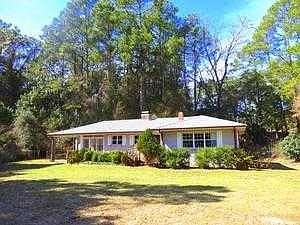 6530 Dahlia Dr, Panama City, FL 32404