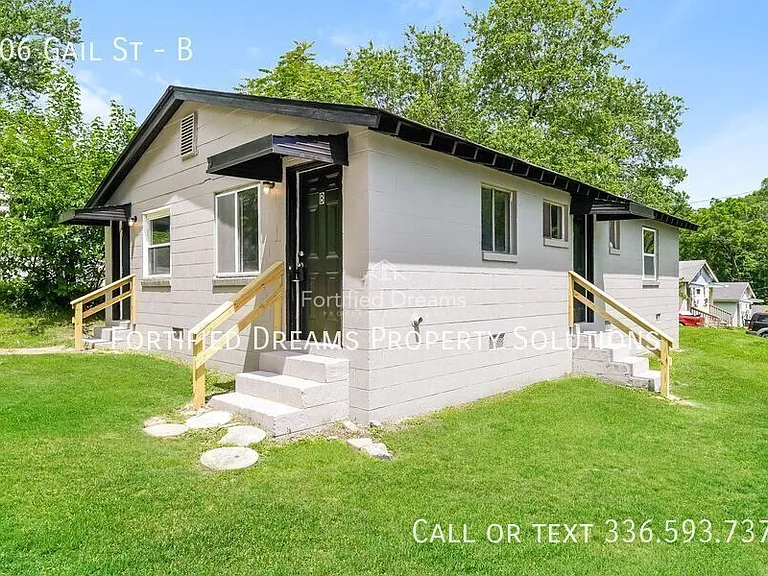 406 Gail St #B — Photo 2