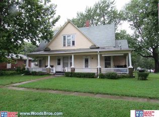 4943 Cleveland St, Lincoln, NE 68504