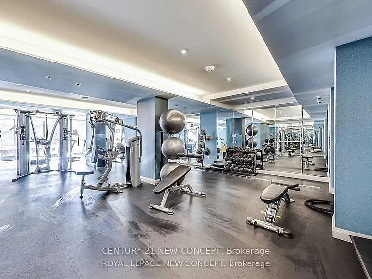 50 Wellesley St E #307 — Photo 3
