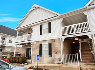 172 Brandy Mill Cir UNIT E, High Ridge, MO 63049