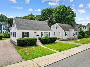 54 Como Rd, Hyde Park, MA 02136