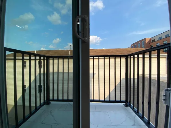 176 Avenue F image 6 of 26