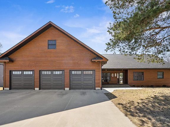 2nd image of 508 Cedar Dr