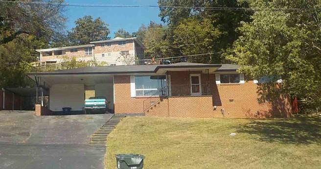 1st image of 841 Ashland Ter